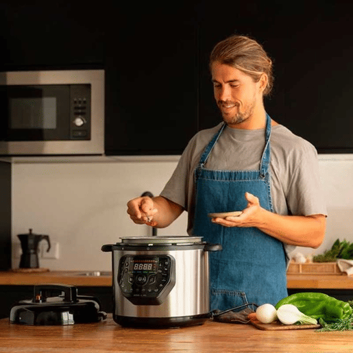 Cecotec Panela programável com 6 litros de capacidade com fritadeira. Cecotec Panela programável com 6 litros de capacidade com fritadeira.