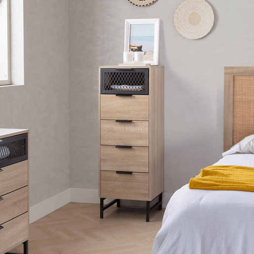 Cômoda alta Hera 4 gavetas 1 porta cor madeira