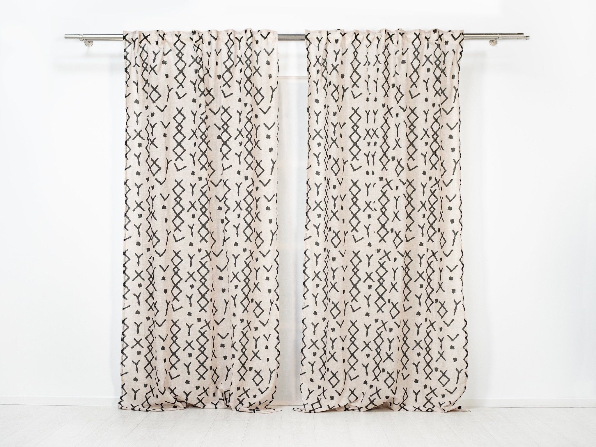 Visillo translúcido Art con motivo etnico