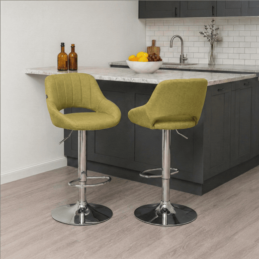 Taburete de bar Milet tapizado en tela Verde 48X47X85 cm