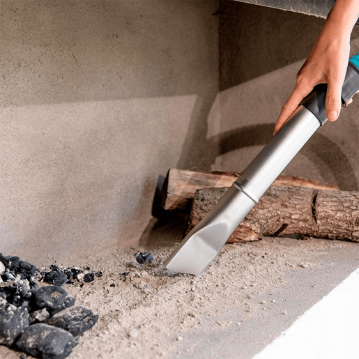 Cecotec Aspirador de cinzas Conga Ash 7000 Liberty de 15 l, 120 W de potência e grande autonomia graças à sua bateria de 18 V.