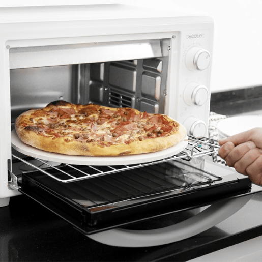 Cecotec Mini-forno de convecção de 26 litros com pedra especial para pizzas e 6 funções diferentes.