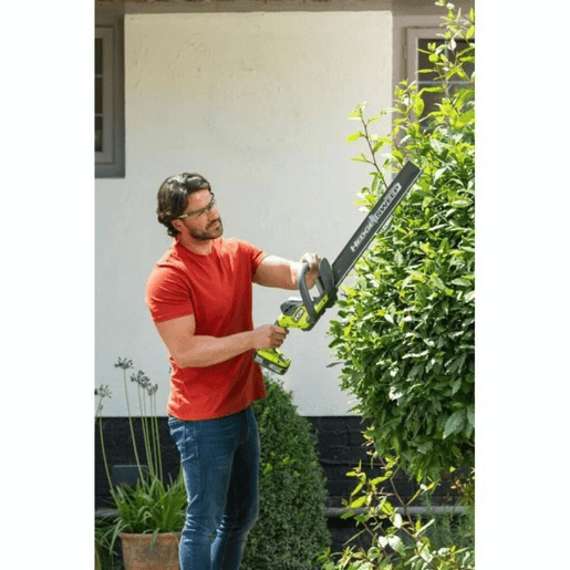 Corta-sebes Ryobi 1350 rpm