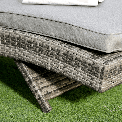 Outsunny Espreguiçadeira de Vime Reclinável Espreguiçadeira de Jardim com Forma de S com 2 Rodas Encosto Ajustável em 5 Posições e Almofada Amovível para Pátio Varanda 207x70x70 cm Cinza