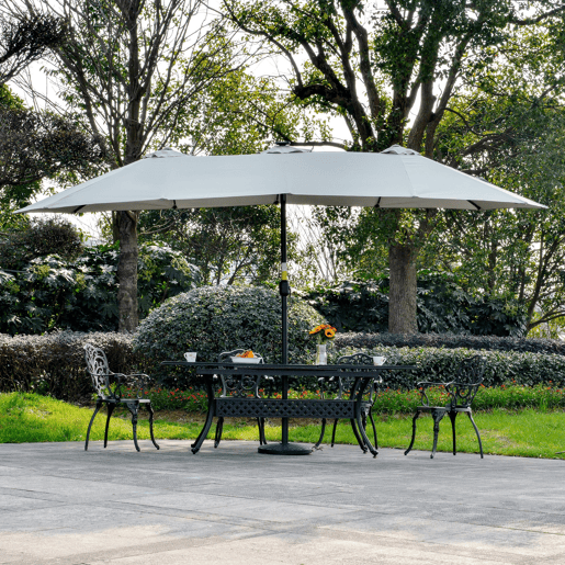 Outsunny Chapéu de Sol Duplo com 48 Luzes LED, 4,5x2,7 m, Guarda-sol para Exterior com Manivela Manual, Resistente à Água e Proteção Solar, Ideal para Jardim, Terraço, Pátio e Piscina, Cinzento Claro