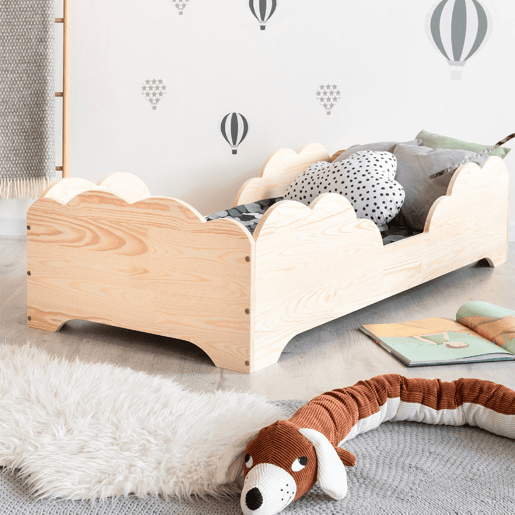 Cama 90x190 com estrado de ripas Josy Madeira Cama 90x190 com estrado de ripas Josy Madeira