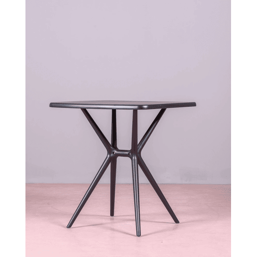 Conjunto de 4 cadeiras de design com braços e mesa para o jardim - Dream