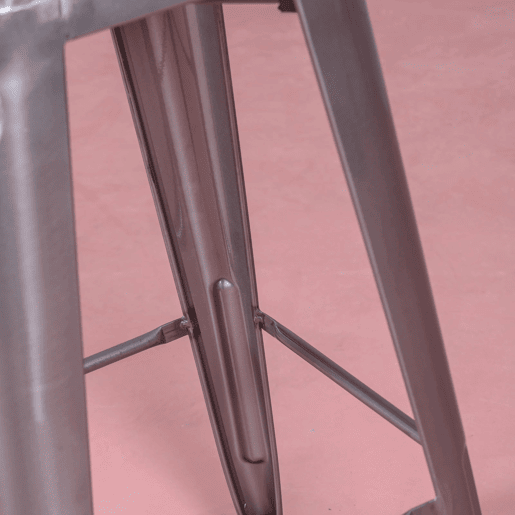Banqueta industrial em aço metalizado com encosto baixo (76cm) - Bistro Banqueta industrial em aço metalizado com encosto baixo (76cm) - Bistro