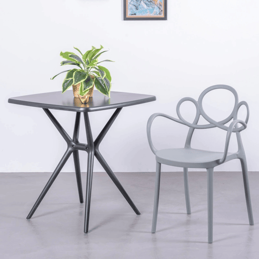 Cadeira de design com braços adequada para exteriores - Dream Cadeira de design com braços adequada para exteriores - Dream