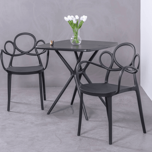Cadeira de design com braços adequada para exteriores - Dream