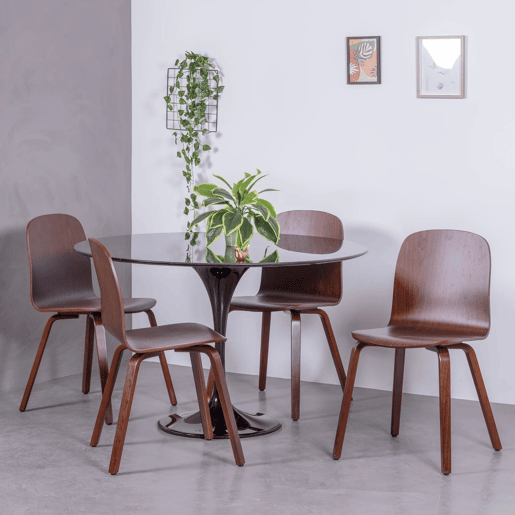 Cadeira de design nórdica em madeira de nogueira - Hut