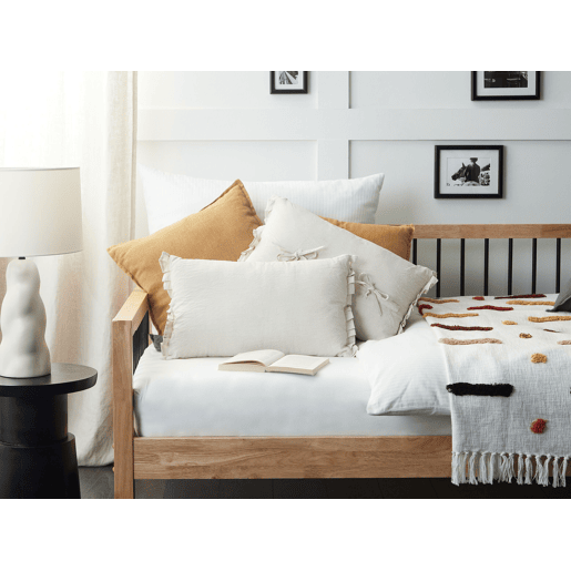Conjunto de 2 almofadas decorativas SASSAFRAS Linho 30 x 45 cm Branco creme Sólido