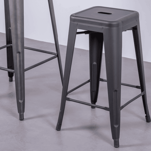 Banqueta empilhável de metal em aço (68cm) - Bistro