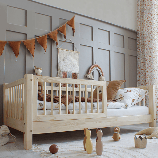 Cama 90x190 com barreira e base de ripas incluídas pés 10 cm Sybil Bois Cama 90x190 com barreira e base de ripas incluídas pés 10 cm Sybil Bois