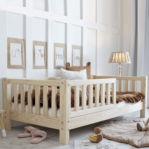 Cama 90x190 barreira e base de ripas incluídas pés 10 cm Agnès Bois