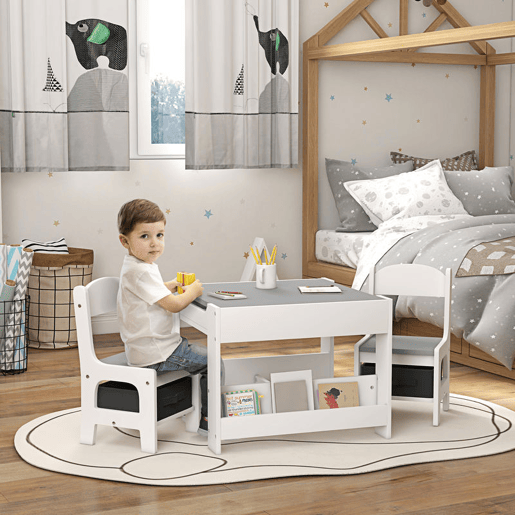 HOMCOM Conjunto de Mesa e 2 Cadeiras Infantis Mesa com Cadeiras para Crianças 2 em 1 com Ardósia Gavetas de Tecido e Espaço de Armazenamento para Quarto Sala de Jogos Cinza HOMCOM Conjunto de Mesa e 2 Cadeiras Infantis Mesa com Cadeiras para Crianças 2 em 1 com Ardósia Gavetas de Tecido e Espaço de Armazenamento para Quarto Sala de Jogos Cinza