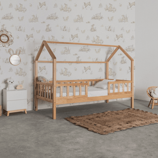 Cama casinha com grades de madeira pinho 90x190 cm