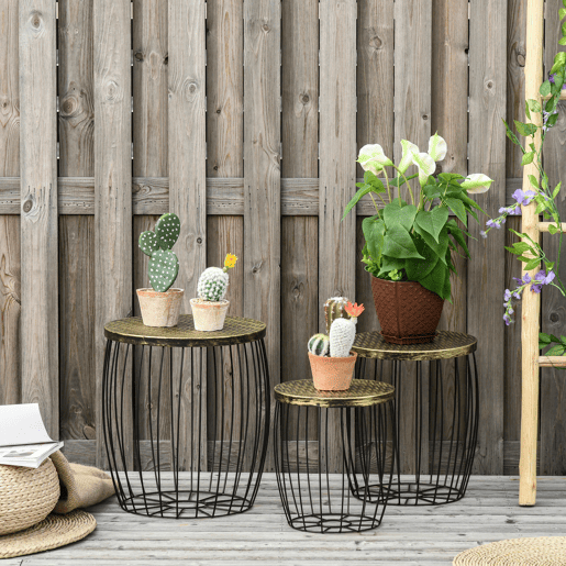 Outsunny Conjunto de 3 Mesas de Jardim Empilháveis Mesas Auxiliares de Jardim Redondas com Estrutura Metálica e Tampo Imitação Vime para Varanda Terraço Pátio Preto