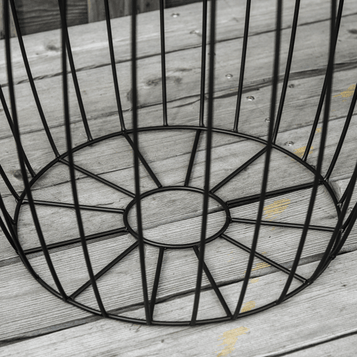 Outsunny Conjunto de 3 Mesas de Jardim Empilháveis Mesas Auxiliares de Jardim Redondas com Estrutura Metálica e Tampo Imitação Vime para Varanda Terraço Pátio Preto