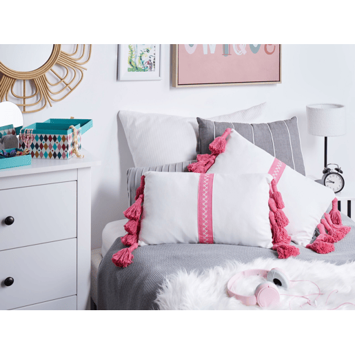 Beliani Almofada decorativa LOVELY Beliani Almofada decorativa LOVELY