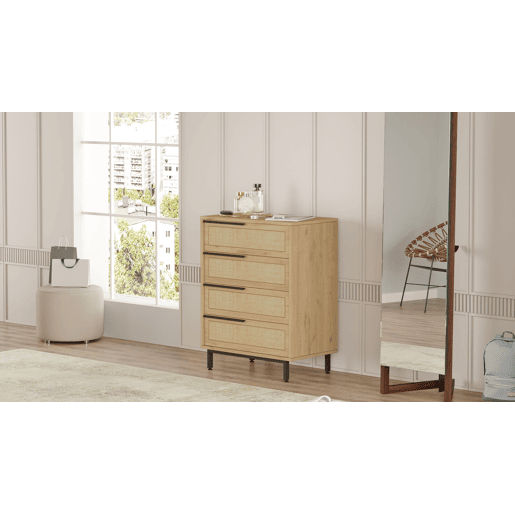 Cómoda OCEAN, num estilo moderno, mede 95x75x45 cm e tem 4 gavetas