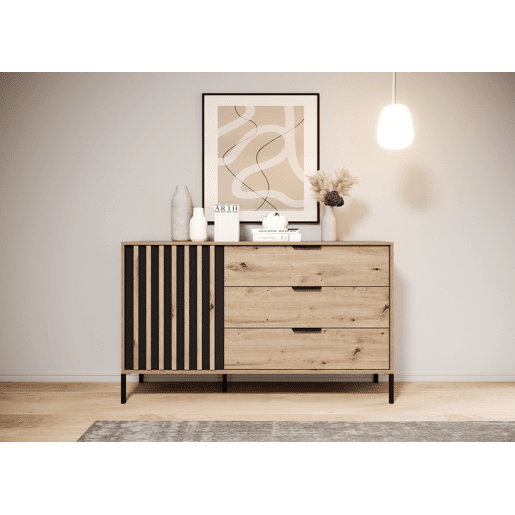 Cómoda TALLY em bege, preto com um estilo moderno, medindo 82x138x40 cm e tem 2 prateleiras, 1 porta e 3 gavetas
