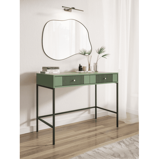A mesa de consola ISEO apresenta num estilo moderno. Mede 79x104x50 cm e inclui 2 gavetas.