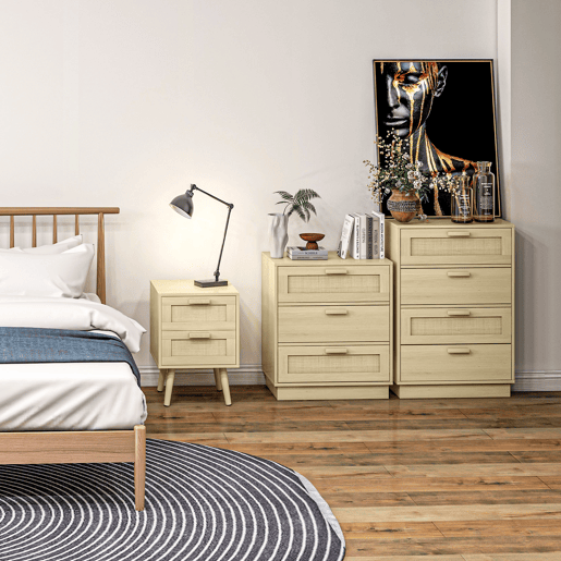 HOMCOM Conjunto de Móveis para Quarto Inclui 1 Mesa de Cabeceira 1 Cómoda com 3 Gavetas e 1 Cómoda com 4 Gavetas com Grelha de Vime Estilo Boémio Natural