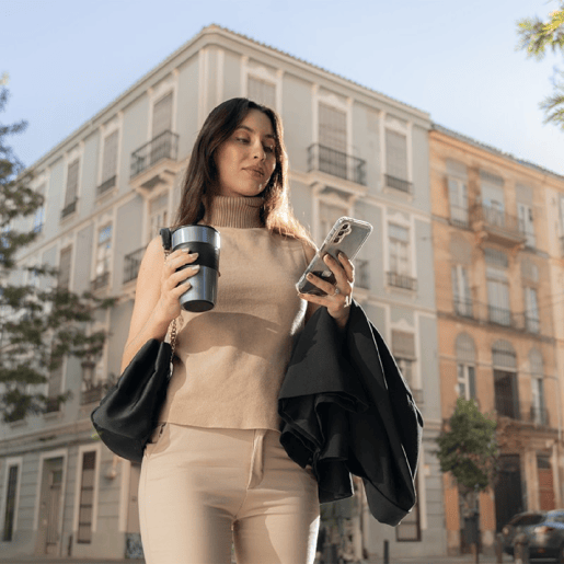 Cecotec Máquina de café de filtro com garrafa térmica portátil.