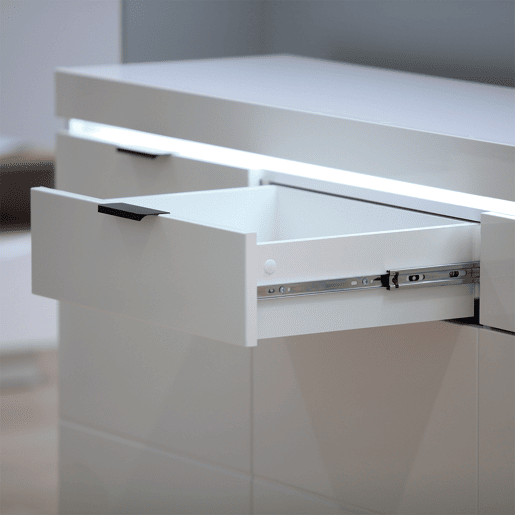 Buffet 3 portes 3 tiroirs LED inclus Ruben Blanc