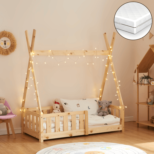 Cama de criança Tipi Helsingborg com grelha de segurança e colchão de pinho 140x70cm - Natural en.casa