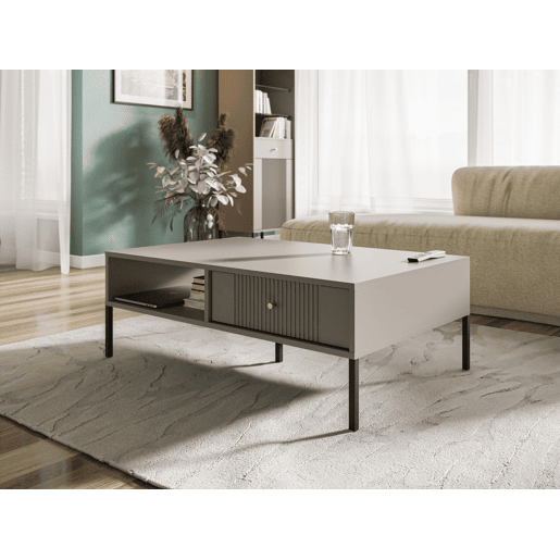 A mesa de centro ISEO apresenta num estilo moderno. Mede 40x104x68 cm e inclui 1 prateleira e 2 gavetas.