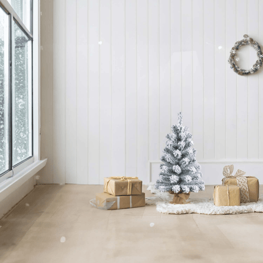 Mini Árvore de Natal Decorativa Verde Nevado 60x38cm 7house