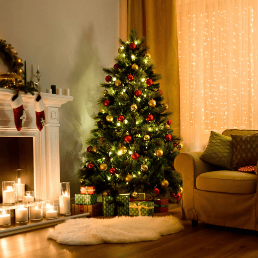 Árvore de Natal com pinhas verdes de Ottawa Dayron