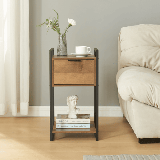 Mesa de apoio Namsskogan com gaveta 62x33x32cm - Efeito nogueira en.casa