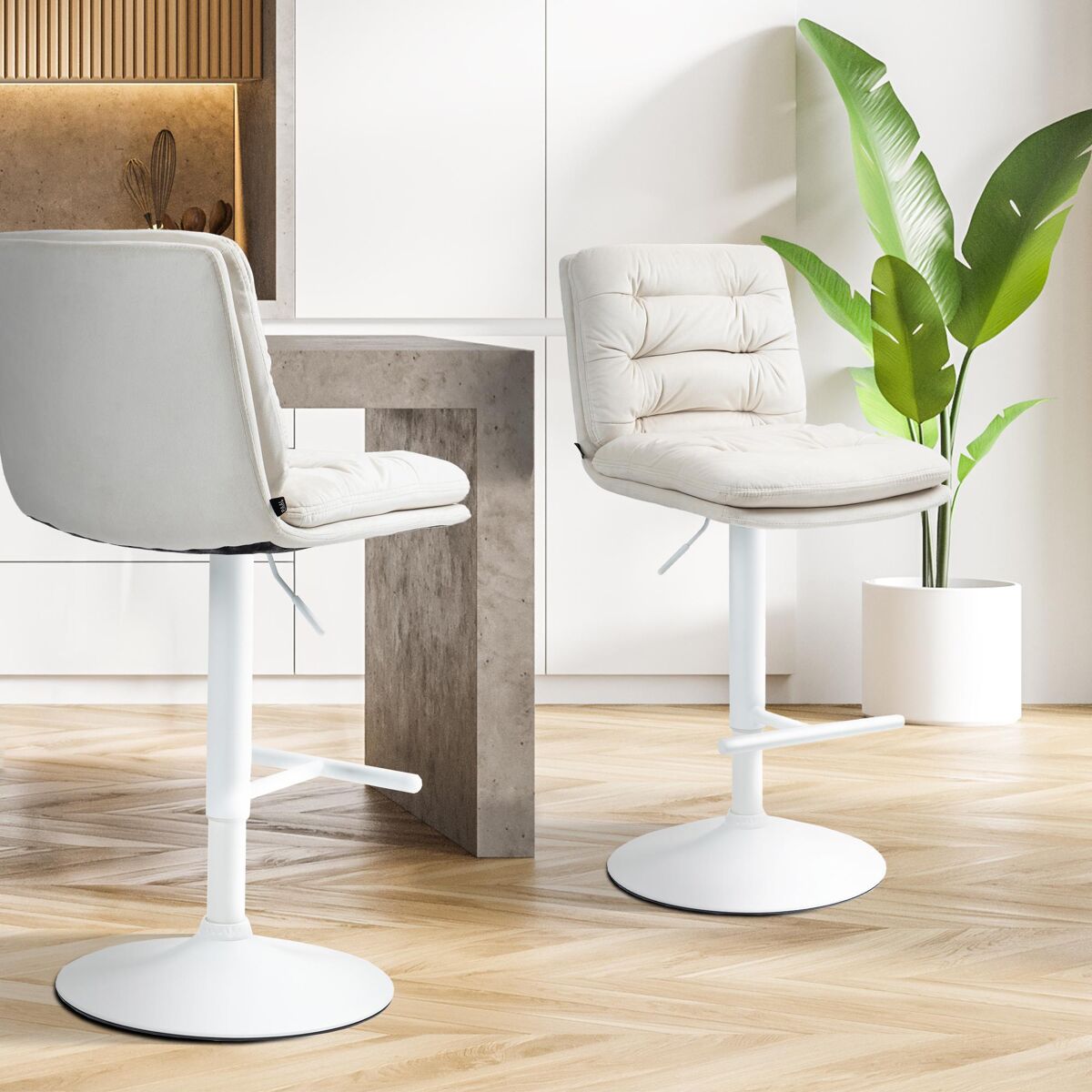 Set de 2 taburetes de bar damar en terciopelo crema 56x42x94 cm