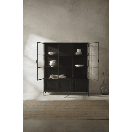 Armário Expositor Portas E Laterais De Vidro Estrutura De Metal Preto