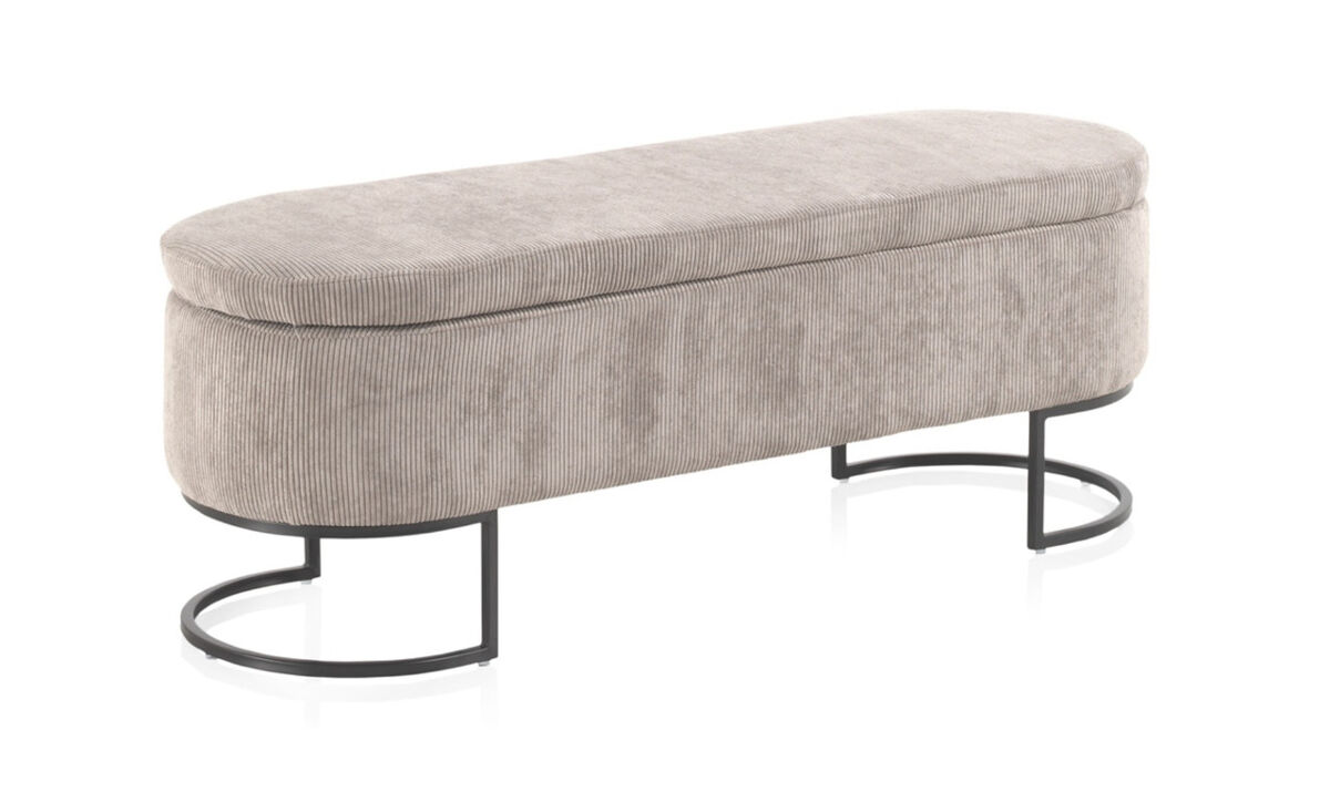 Taburete tapizado gris con patas de metal negro