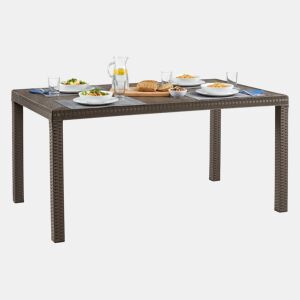 Mesa de jardim em PVC