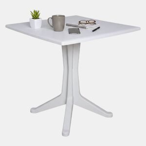 Mesa de jardim em PVC