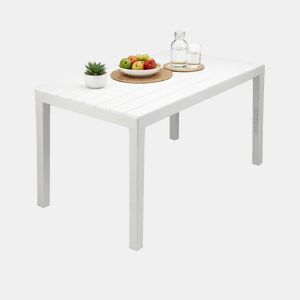 Mesa de jardim em PVC