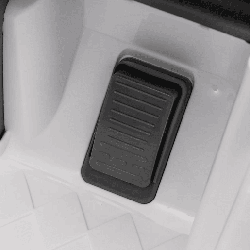 AIYAPLAY Carro Elétrico para Crianças acima de 3 Anos Carro Mercedes-Benz AMG GTR Carro Elétrico Infantil com Bateria 12V Controlo Remoto Faróis Buzina e Música 108x67x46 cm Branco AIYAPLAY Carro Elétrico para Crianças acima de 3 Anos Carro Mercedes-Benz AMG GTR Carro Elétrico Infantil com Bateria 12V Controlo Remoto Faróis Buzina e Música 108x67x46 cm Branco