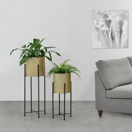 Conjunto de 2x suportes para plantas em metal Mol 50 x 21 x 21 cm e 70 x 24 x 24 x 24 cm - Preto e dourado en.casa