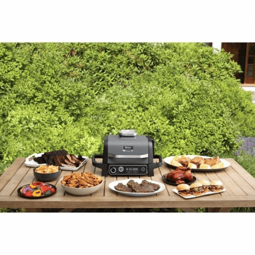Fritadeira sem Óleo NINJA Woodfire Outdoor Grill Preto 2400 W