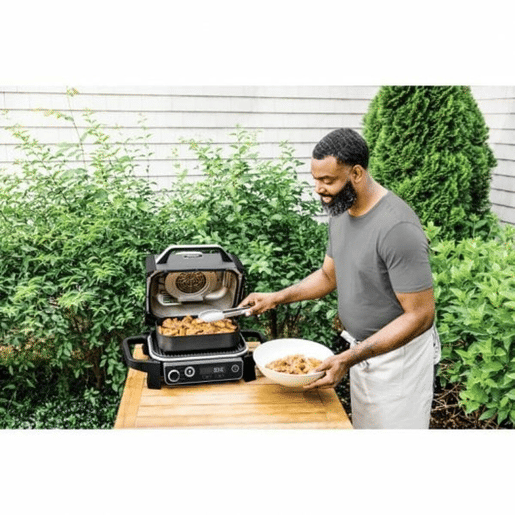 Fritadeira sem Óleo NINJA Woodfire Outdoor Grill Preto 2400 W