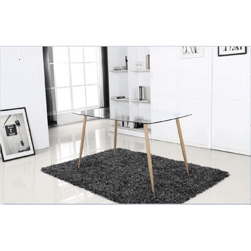 Mesa de vidro temperado estilo nórdico. Sala de jantar ou cozinha