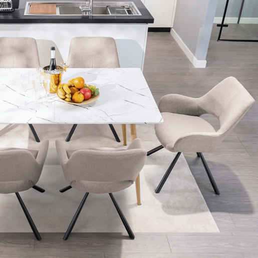 Conjunto de 4 cadeiras de jantar com encosto e braços assento estofado em tecido bege 48,5x58x81cm