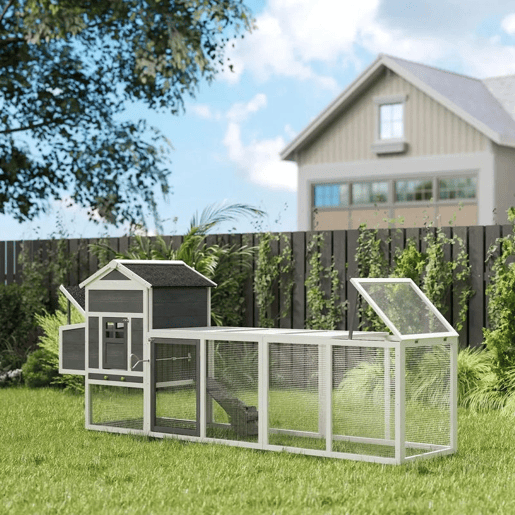 PawHut Galinheiro Grande para Exterior em Madeira, 297,5x68x118 cm para 3-6 Galinhas, Galinheiro com Ninho, Abrigo, Bandeja Removível, Telhado Asfáltico, Rampa, Porta com Fechadura, Coelheira, Cinzento e Branco