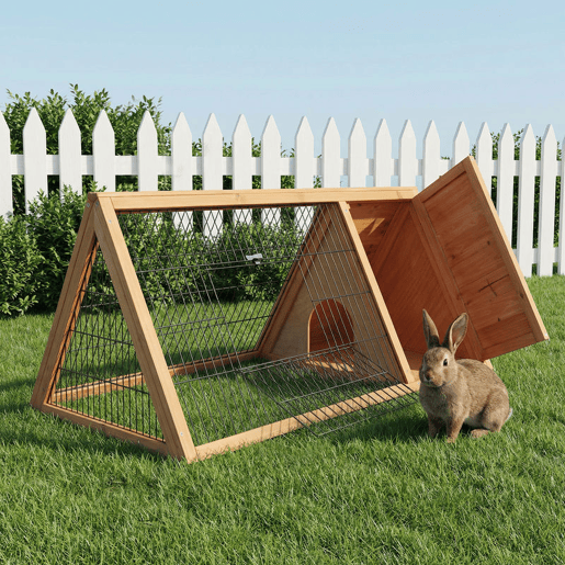 PawHut Coelheira de Madeira 116x62,2x52,5 cm Gaiola para Coelhos em Forma Triangular com Portas e Grade Metálica Madeira