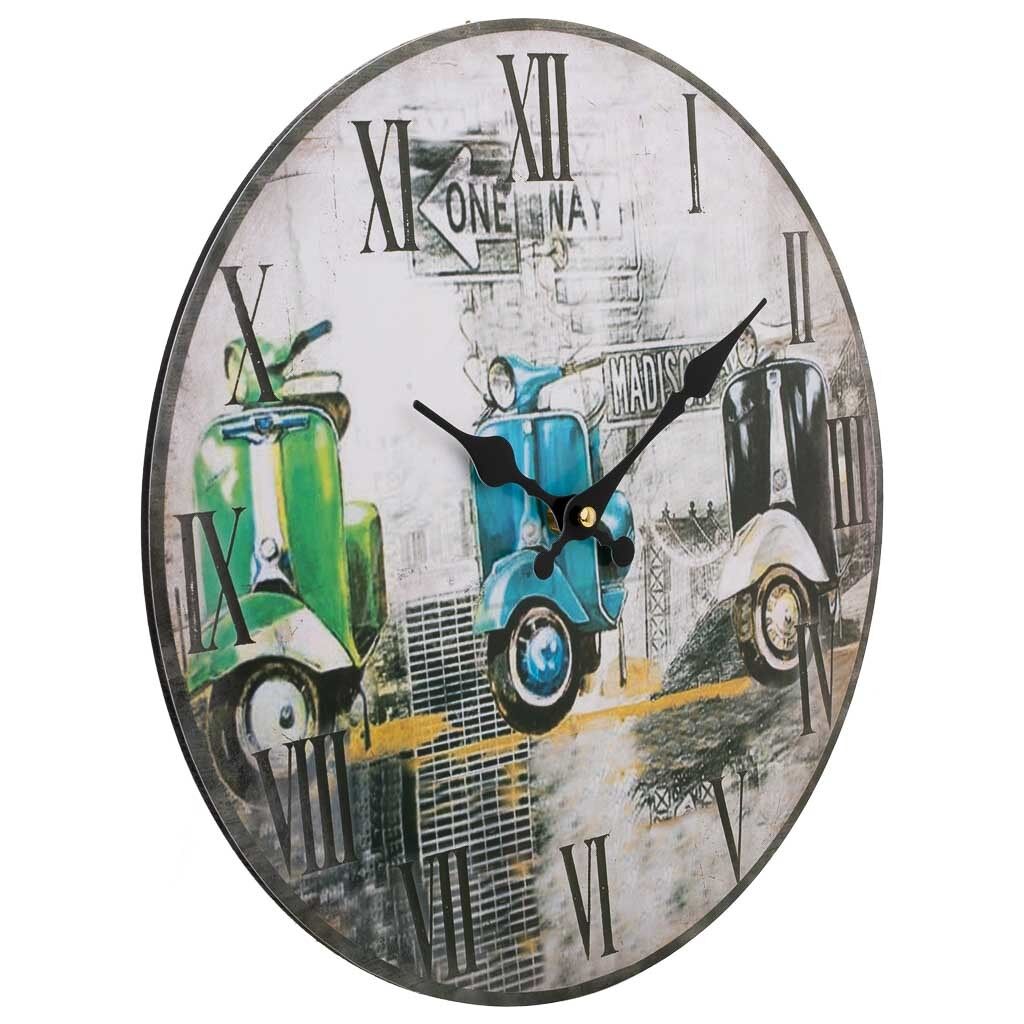Reloj de pared de madera